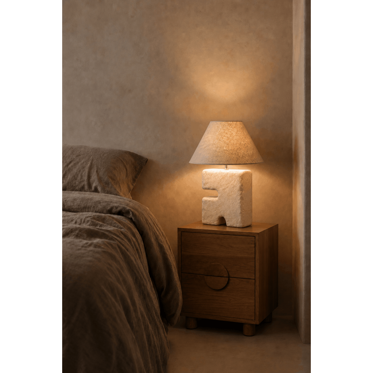 Lampe de table en papier mâché L’Objet – Blanc – M | Bazar Bizar
