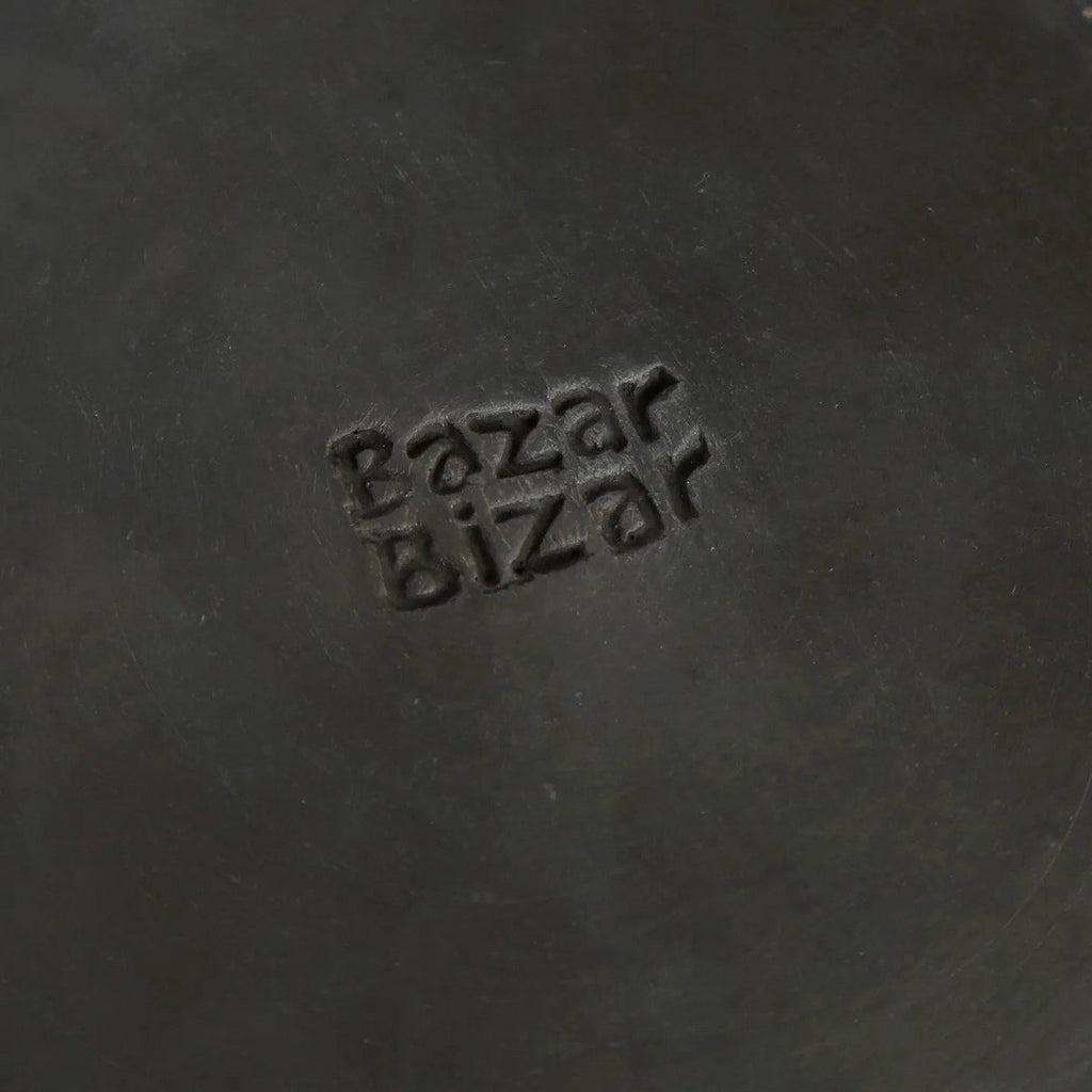 Assiette en terre cuite brûlée Burned Classic – Noir – L | Bazar Bizar