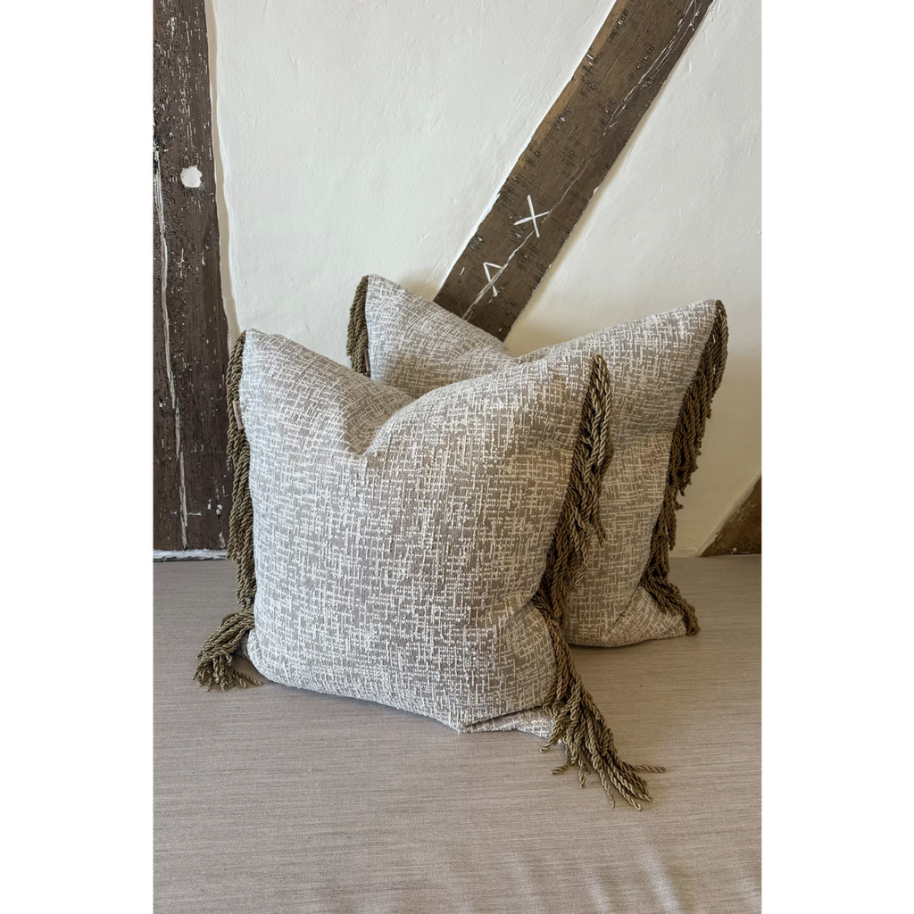 Coussin décoratif fait main Taylor 60x60