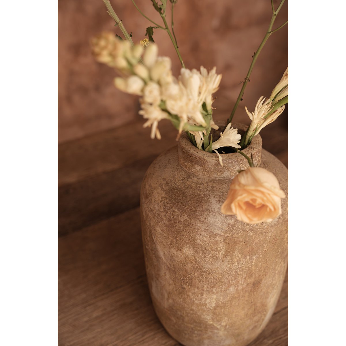 Vase Clay Echo crème en terre cuite 30 cm